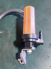 Cargar imagen en el visor de la galería, f 90 75 hp Yamaha FUEL FILTER water separator 60C-24560-00-00 Four Stroke 2002-2004 some 80 100 hp 2002-2011
