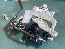 Cargar imagen en el visor de la galería, f 90 hp Yamaha tps THROTTLE SENSOR 61A-85885-00-00 LEVER 67F-42154-00-94 BRACKET 67F-41661-00-94 four stroke 1999-2004 some 80 100 hp