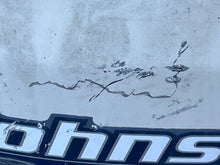 Cargar imagen en el visor de la galería, 200 225 250 hp Johnson Evinrude ENGINE COVER 5001384 0284443 Ocean Runner TWO STROKE