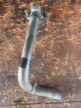 Charger l'image dans la galerie, F 90 75 - 150 hp THERMOSTAT COVER 67F-1246A-00-1S four stroke 1999-2014 superseded 67F-1246A-01-1S 67F-1246A-A0-9S 67F-1246A-B0-9S