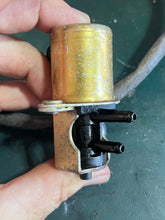 Charger l'image dans la galerie, 75 90 100 115 125 hp Mercury enricher SOLENOID ASSY 819503A1 Two Stroke 1994-1999