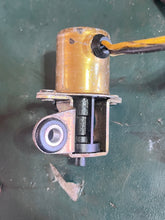 Charger l'image dans la galerie, 75 90 100 115 125 hp Mercury enricher SOLENOID ASSY 819503A1 Two Stroke 1994-1999