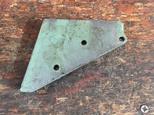 Load image into Gallery viewer, f 30 - 60 hp Yamaha FITTING PLATE 67C-42738-00-4D bottom cowling Four Stroke - some compatibility 2000-2008