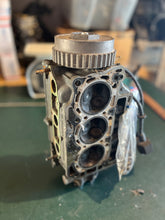 Load image into Gallery viewer, BF 30 25 hp Honda 12000-ZW2-405ZA CYLINDER BLOCK ASSY without cover 14320-ZW2-F00 PULLEY