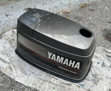 Charger l'image dans la galerie, 90 85 hp Yamaha top cowl 6H1-42610-46-4D, two stroke engine cover cowling