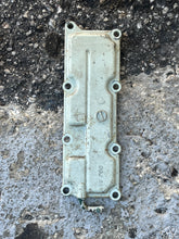 Cargar imagen en el visor de la galería, DF 90 100 115 140 hp Suzuki 11330-90J00 CRANKCASE COVER water jacket