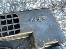 Cargar imagen en el visor de la galería, 90 75 hp Yamaha 6H1-14440-02-00 INTAKE SILENCER oem Two Stroke 1986-2005