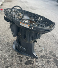 Cargar imagen en el visor de la galería, f 60 Yamaha 20 inch midsection with 6C5-41137-02-CA EXHAUST GUIDE, 6C5-45111-00-8D UPPER CASING, 6C5-14711-00-CA MUFFLER, 6C5-15311-01-CA OIL PAN , 69W-42510-01-8D STEERING BRACKET