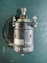 Charger l'image dans la galerie, 25 30 hp Tohatsu Nissan 346760100 STARTER MOTOR two stroke