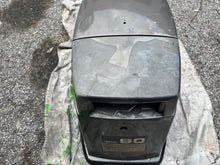 Charger l'image dans la galerie, 90 85 hp Yamaha top cowl 6H1-42610-46-4D, two stroke engine cover cowling