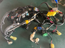 Charger l'image dans la galerie, f 60 Yamaha 6C5-82590-D0-00 WIRE HARNESS engine electrical 50 60 hp 2013-2015