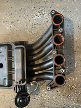 Charger l'image dans la galerie, BF 135 150 hp Honda 17110-ZY6-003 INTAKE MANIFOLD assy Four Stroke 2004-up, bf 140 2007-up