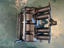 Cargar imagen en el visor de la galería, f 115 hp Yamaha INTAKE SILENCER ASSY 68V-14440-00-00 TEMPERATURE SENDER thermosensor 65L-85886-00-00 four stroke 2001-2011