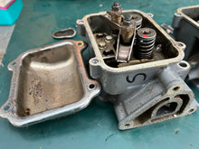 Cargar imagen en el visor de la galería, DF 25 Suzuki 11300-95850 CYLINDER BLOCK SET Twin V, 11110-95J00 HEAD, CYLINDER STBD - 11120-95J00 HEAD, CYLINDER PORT