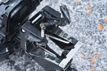 Load image into Gallery viewer, 4 5 6, HP Mercury 4 stroke carbureted 20 inch midsection w working tiller assy