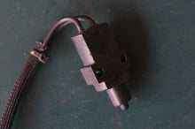 Load image into Gallery viewer, 200 225 250 HP Evinrude E-tec neutral safety swithch 058780 & shift arm assy wit