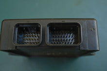 Load image into Gallery viewer, 200 hp Yamaha hpdi ECU control unit 6p5-8591a-00-00 6P5-00 f8t94577 HPDI vmax Two Stroke v6 3.3 Liter 2005