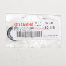 Cargar imagen en el visor de la galería, 50 hp 60 75 90 hp Yamaha 6c5-1319c-0-00 o-ring, intake1