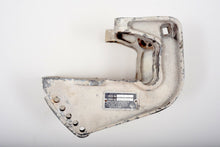 Load image into Gallery viewer, 9.9 15 hp Johnson 0392832 STERN BRACKET & CLAMPSCREW ASSY 1983-1989