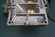 Charger l'image dans la galerie, 150 200 225 250 hp Yamaha THROTTLE BODY 67H-13751-00-00 with ACCELERATOR LEVER ROD 65L-41217-00-00 two stroke 2001-2004