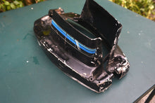 Load image into Gallery viewer, 7.5 9.8 hp Mercury 110 pair of lower-side covers & exhaust cover