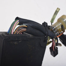 Charger l'image dans la galerie, DT 175 200 225 hp Suzuki 32910-87d20 ICU Ignition Control Unit TWO STROKE 1989-95 f8t30273 87d2
