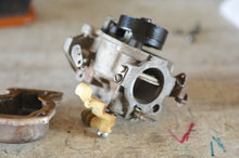 Charger l'image dans la galerie, 9.9 hp OMC Carburetor 319010 Johnson Evinrude OEM 1974-84, with throttle cam