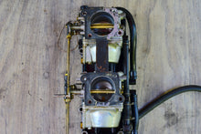 Cargar imagen en el visor de la galería, 115 hp Tohatsu Nissan 3E0032001 CARBURETOR UPPER, 4 carb set, ROD CHOKE VALVE, THROTTLE ROD, AIR SILENCER, COVER Two Stroke o