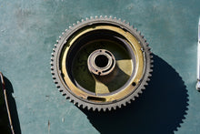 Cargar imagen en el visor de la galería, 35 30 25 20 hp Mercury Force F529097 FLYWHEEL Two Stroke 79 - 91 electric start