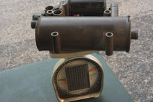 Charger l'image dans la galerie, 275 hp Mercury 880640T10 MODULE ASSEMBLY Intergrated Oil Cooler - Complete Verado Four Stroke 200 225 250 300 hp