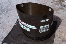 Cargar imagen en el visor de la galería, DF 250 225 200 hp SUZUKI engine cover cowl V6 “degraded finish” FOUR STROKE 61430-93870-YAY 61430-93822-YKV 61430-93812-YAY