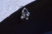 Cargar imagen en el visor de la galería, DF 250 225 200 hp SUZUKI engine cover cowl V6 “degraded finish” FOUR STROKE 61430-93870-YAY 61430-93822-YKV 61430-93812-YAY