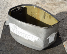 Load image into Gallery viewer, 200 225 250 hp Johnson ENGINE COVER 5001094 5001094 two stroke 2000 Ocean Pro