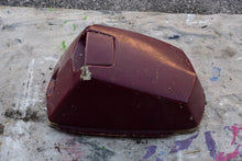 Charger l'image dans la galerie, 6 hp Johnson Evinrude Cowling Red, engine cover hood, lid top Vintage 8 hp