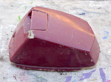 Charger l'image dans la galerie, 6 hp Johnson Evinrude Cowling Red, engine cover hood, lid top Vintage 8 hp