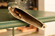 Load image into Gallery viewer, 7.5 9.8 HP Gamefisher drive shaft housing, F525133 F525133 MOTOR LEG, Mercury Force