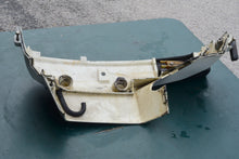 Load image into Gallery viewer, 115 90 hp Johnson Ocean Pro side covers 433338 433339 90-175 hp, may be 65 80 88 90 100 hp compatible, two stroke