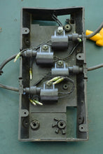 Load image into Gallery viewer, DT 90 100 hp Suzuki coil electrical bracket, 3 ignition coils f6t530 33410-87D70 two stroke