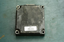 Cargar imagen en el visor de la galería, 225 250 hp Mercury 83004414 IGN ECU, 830044 14 Ignition ECM Control Unit 3.0 Liter EFI Two Stroke 112100-3100