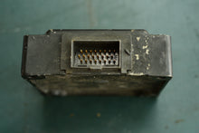 Cargar imagen en el visor de la galería, 225 250 hp Mercury 83004414 IGN ECU, 830044 14 Ignition ECM Control Unit 3.0 Liter EFI Two Stroke 112100-3100