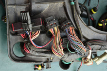 Charger l'image dans la galerie, 150 175 200 hp e-tec Evinrude 0586898 BASE & HARNESS ASSEMBLY, 0351751 Flywheel cover, NSS ENGINE HARNESS Assy, off 2008 150h