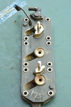Charger l'image dans la galerie, 110 135 150 1175 hp Mercury 878110T1 starboard CYLINDER HEAD ASSEMBLY, 858535 SENSOR ASSEMBLY Temperature