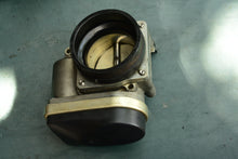 Load image into Gallery viewer, 135 150 175 200 hp Mercury Verado INDUCTION ASSY throttle body 892949t02 INTAKE ASSY 892383T51 Four Stroke