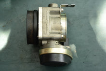 Load image into Gallery viewer, 135 150 175 200 hp Mercury Verado INDUCTION ASSY throttle body 892949t02 INTAKE ASSY 892383T51 Four Stroke