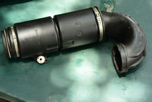 Load image into Gallery viewer, 135 150 175 200 hp Mercury Verado INDUCTION ASSY throttle body 892949t02 INTAKE ASSY 892383T51 Four Stroke
