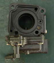 Cargar imagen en el visor de la galería, 200 225 300 hp Johnson Evinrude looper carburetor v6, bowl 333525 two stroke outboards