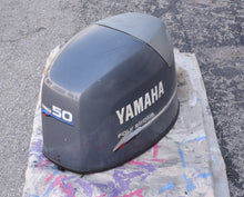 Cargar imagen en el visor de la galería, F 50 40 hp Yamaha engine cover 64J-42610-00-4D TOP COWLING ASSY four stroke 4 cylinder