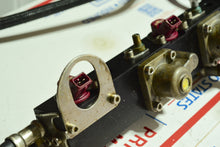 Load image into Gallery viewer, 115 90 75 hp Mercury Optimax 880037T03 FUEL RAIL ASSEMBLY DFI, 804528 Fuel INJECTOR (3) DFI Two Stroke (Copy)