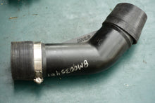 Cargar imagen en el visor de la galería, 150 175 200 225 250 275 300 hp Mercury Verado hot air duct 8M0035481 TUBE ASSY induction Four Stroke outboards