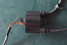 Charger l'image dans la galerie, DF 9.9B 15 20 HP Suzuki Ignition Coil F6T532 33410-89L11